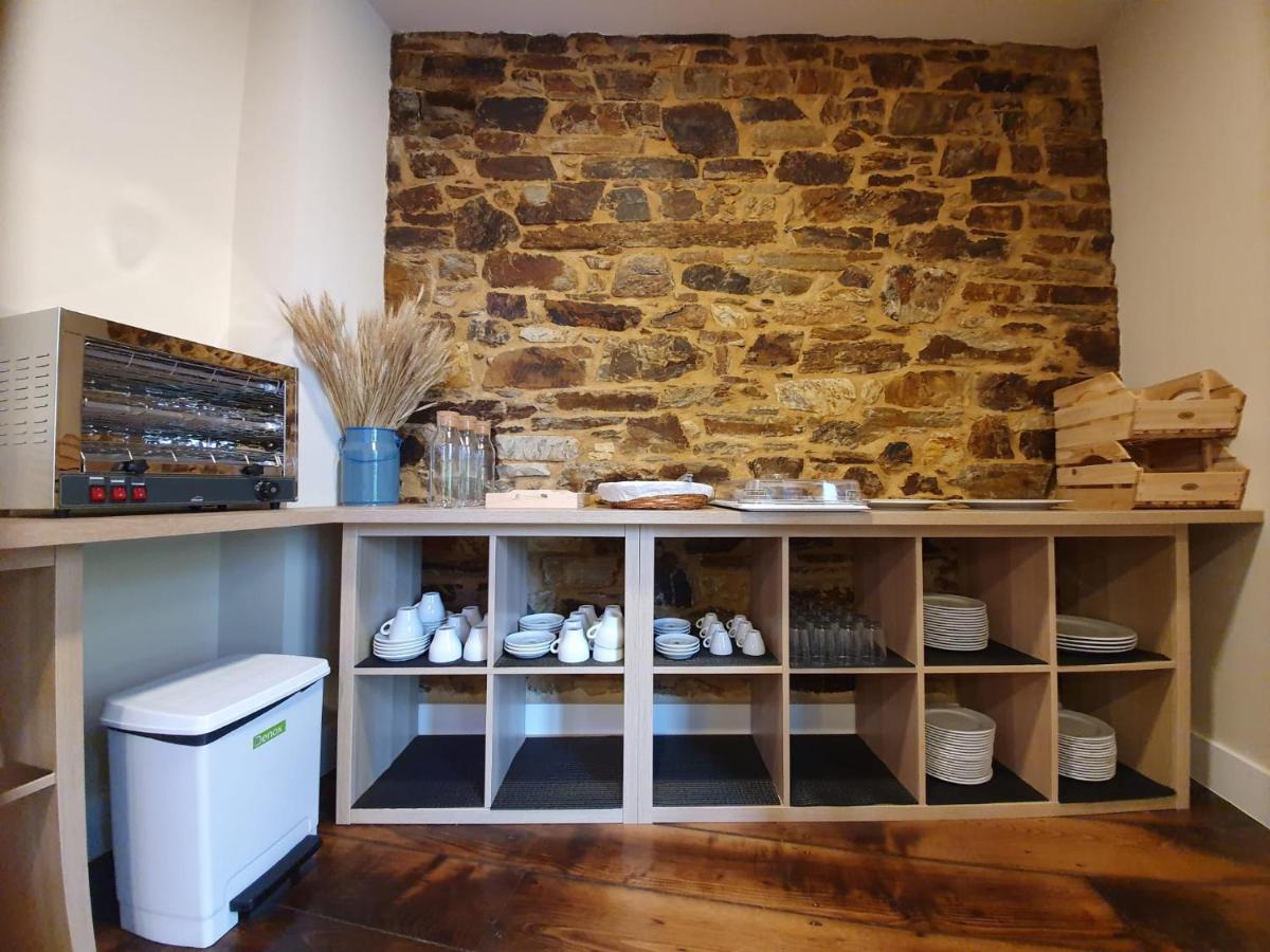Albergue Casa Cuartel A Fonsagrada Eksteriør bilde