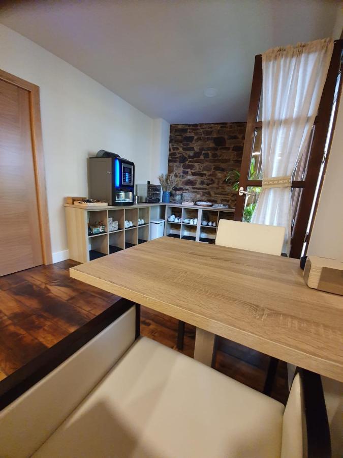 Albergue Casa Cuartel A Fonsagrada Eksteriør bilde