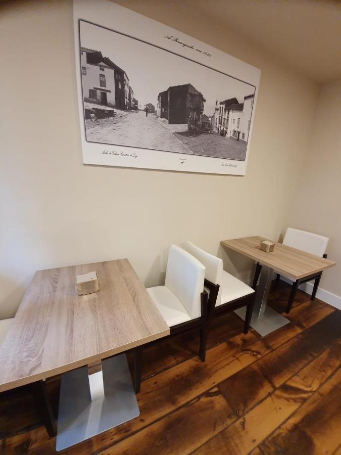 Albergue Casa Cuartel A Fonsagrada Eksteriør bilde
