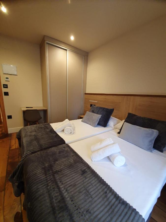 Albergue Casa Cuartel A Fonsagrada Eksteriør bilde