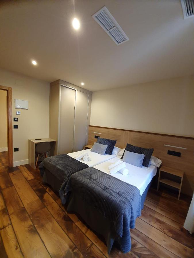 Albergue Casa Cuartel A Fonsagrada Eksteriør bilde